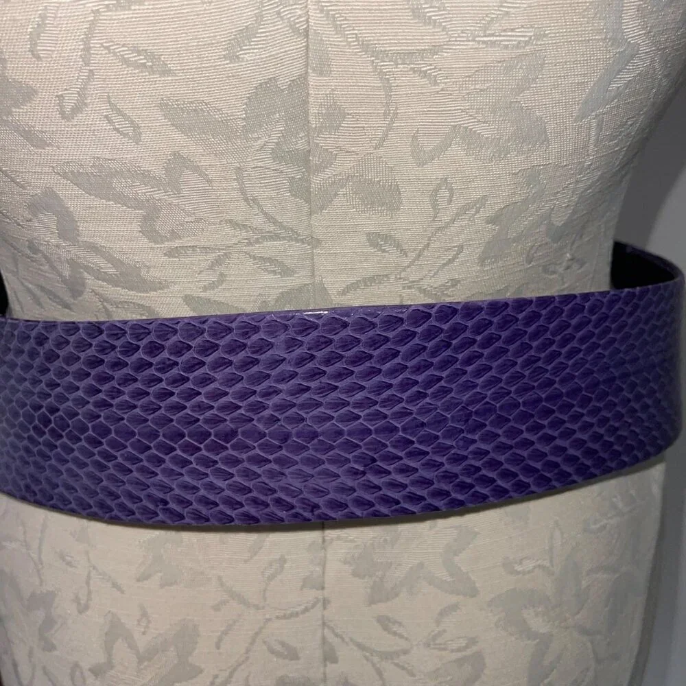 Vintage Womens Belt Size Large Purple Snake Skin Statement